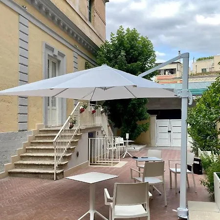 Euvodia Luxury Матера