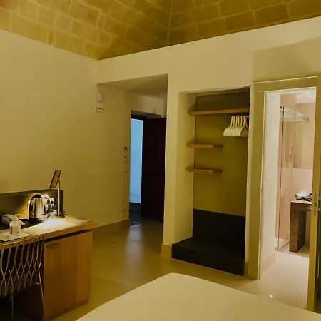 Euvodia Luxury Гостевой дом 4*