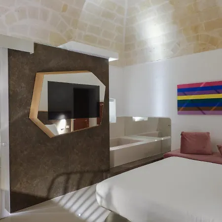 Euvodia Luxury Матера