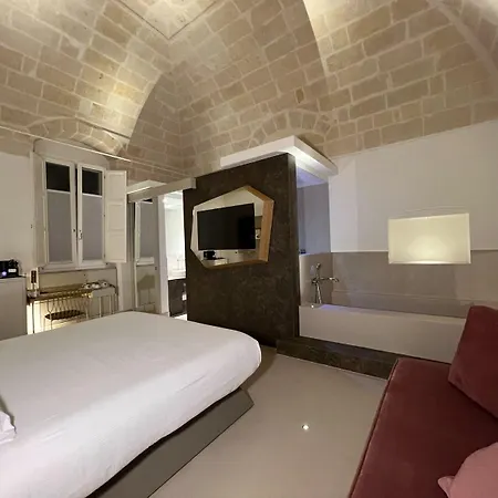 Euvodia Luxury 4* Matera