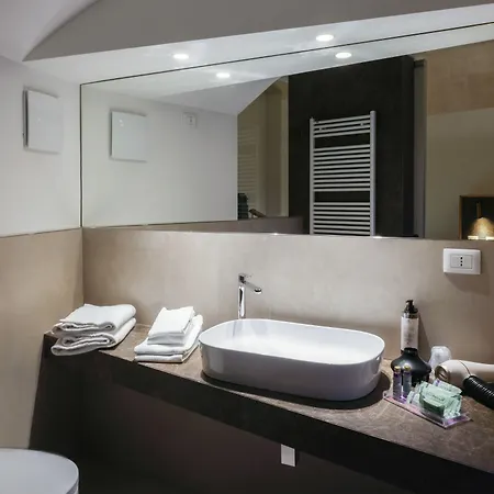 Euvodia Luxury 4*