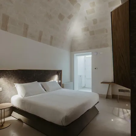 Euvodia Luxury Matera