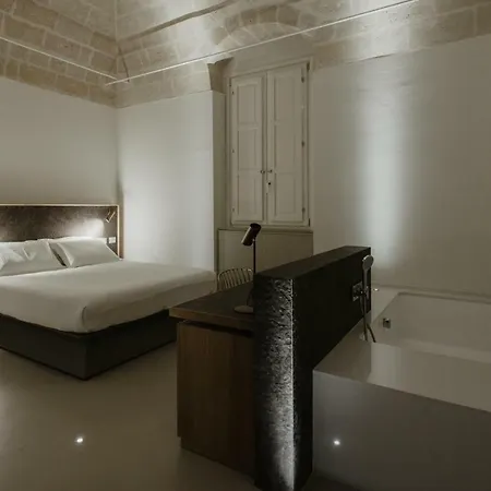 Euvodia Luxury
