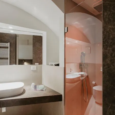 بيت ضيافة Euvodia Luxury 4*