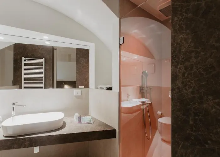 Euvodia Luxury Affittacamere 4*