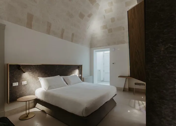 Euvodia Luxury Matera